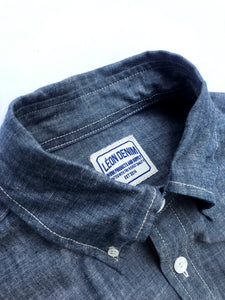 LD Chambray Button-Down in Yale